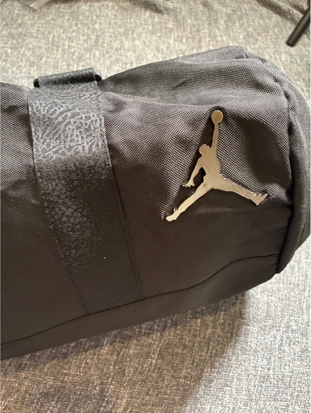 Jordan Brand Crossbody Duffle Bag Travel NBA Sports All Black Great Size